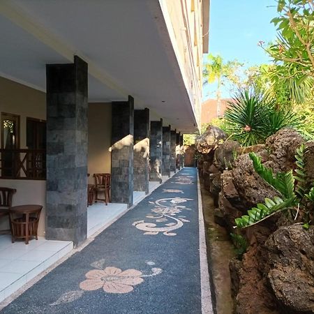 Sapta Petala Hotel Kuta  Exterior photo