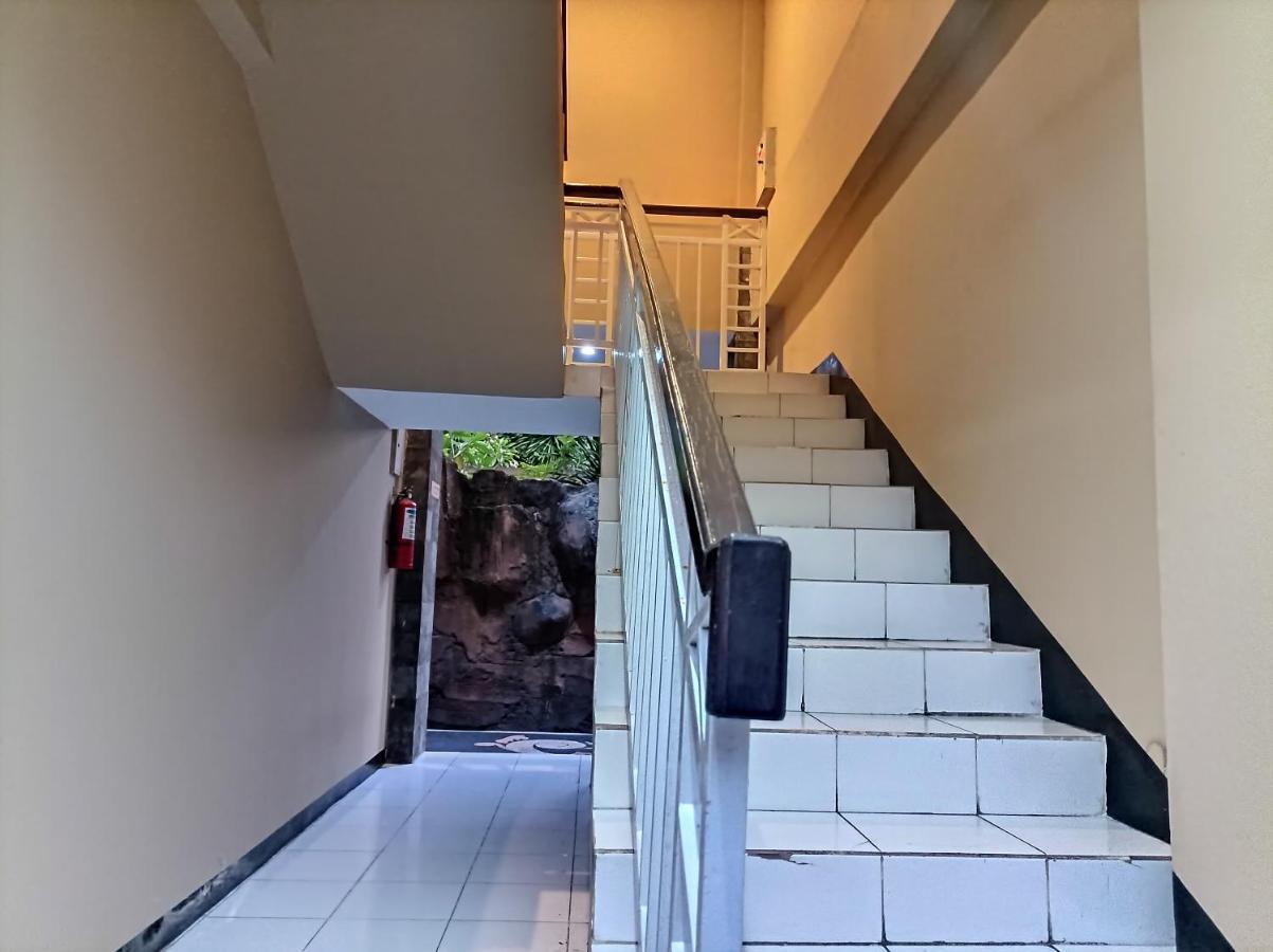 Sapta Petala Hotel Kuta  Exterior photo